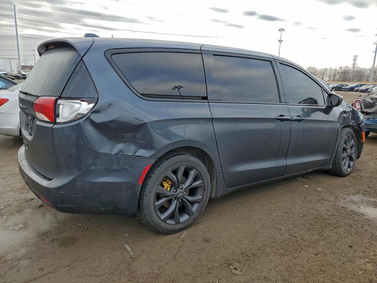 2020 CHRYSLER Pacifica