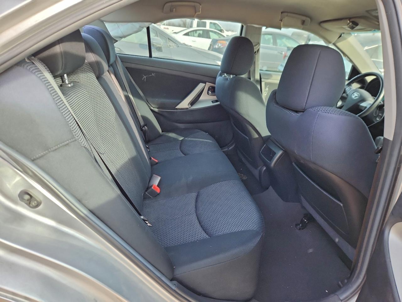 2011 TOYOTA CAMRY