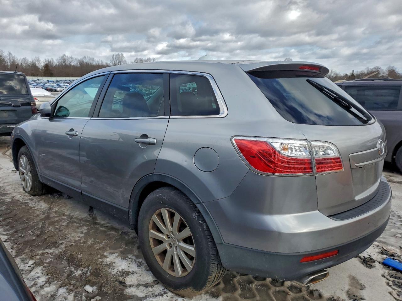 2010 MAZDA CX-9