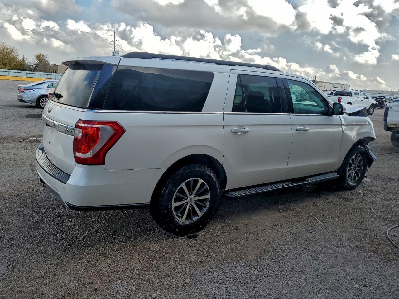 2018 FORD Expedition