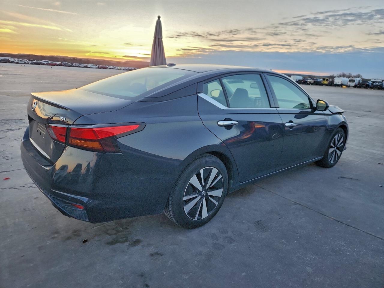 2019 NISSAN ALTIMA