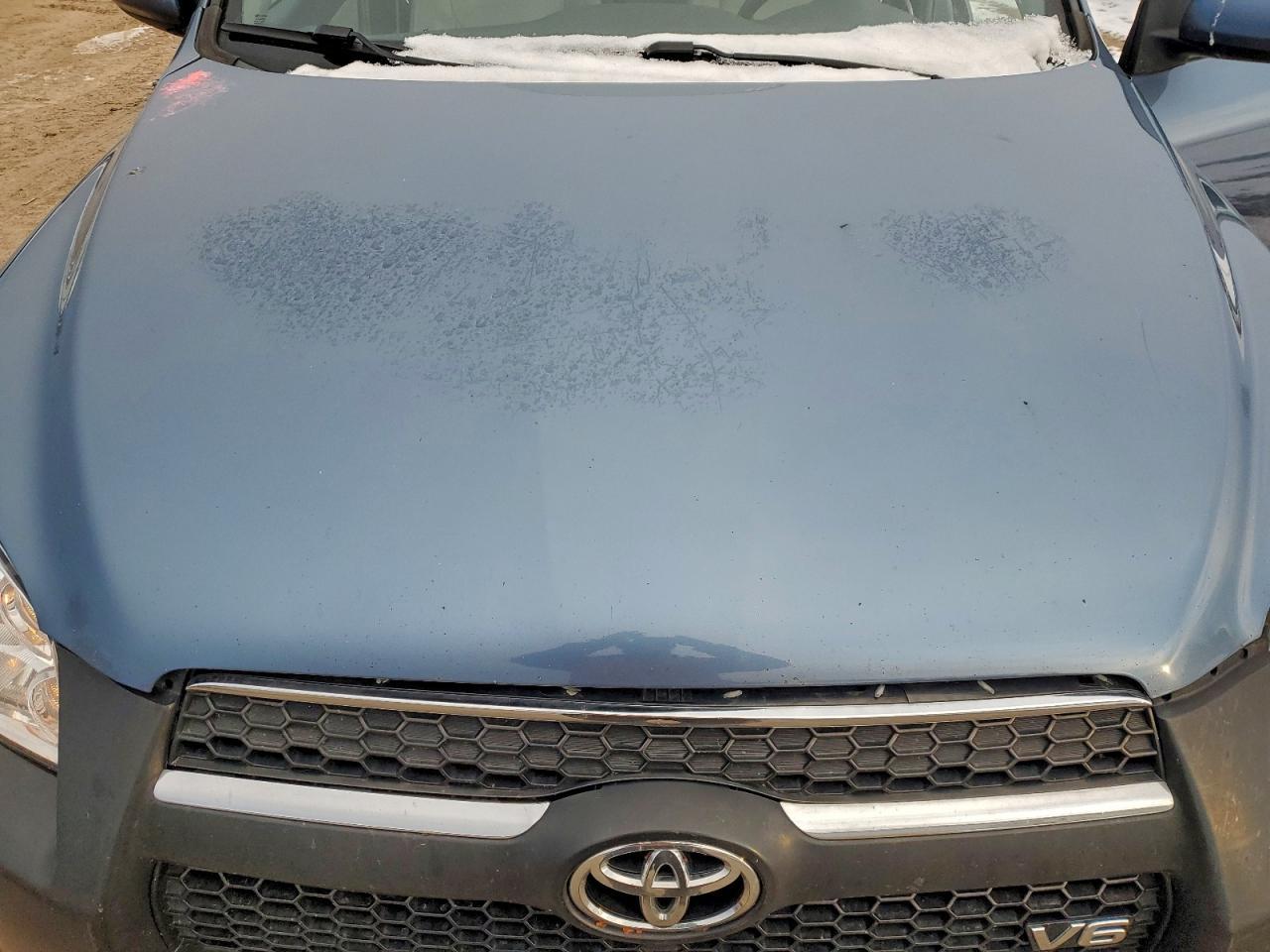 2012 TOYOTA RAV4