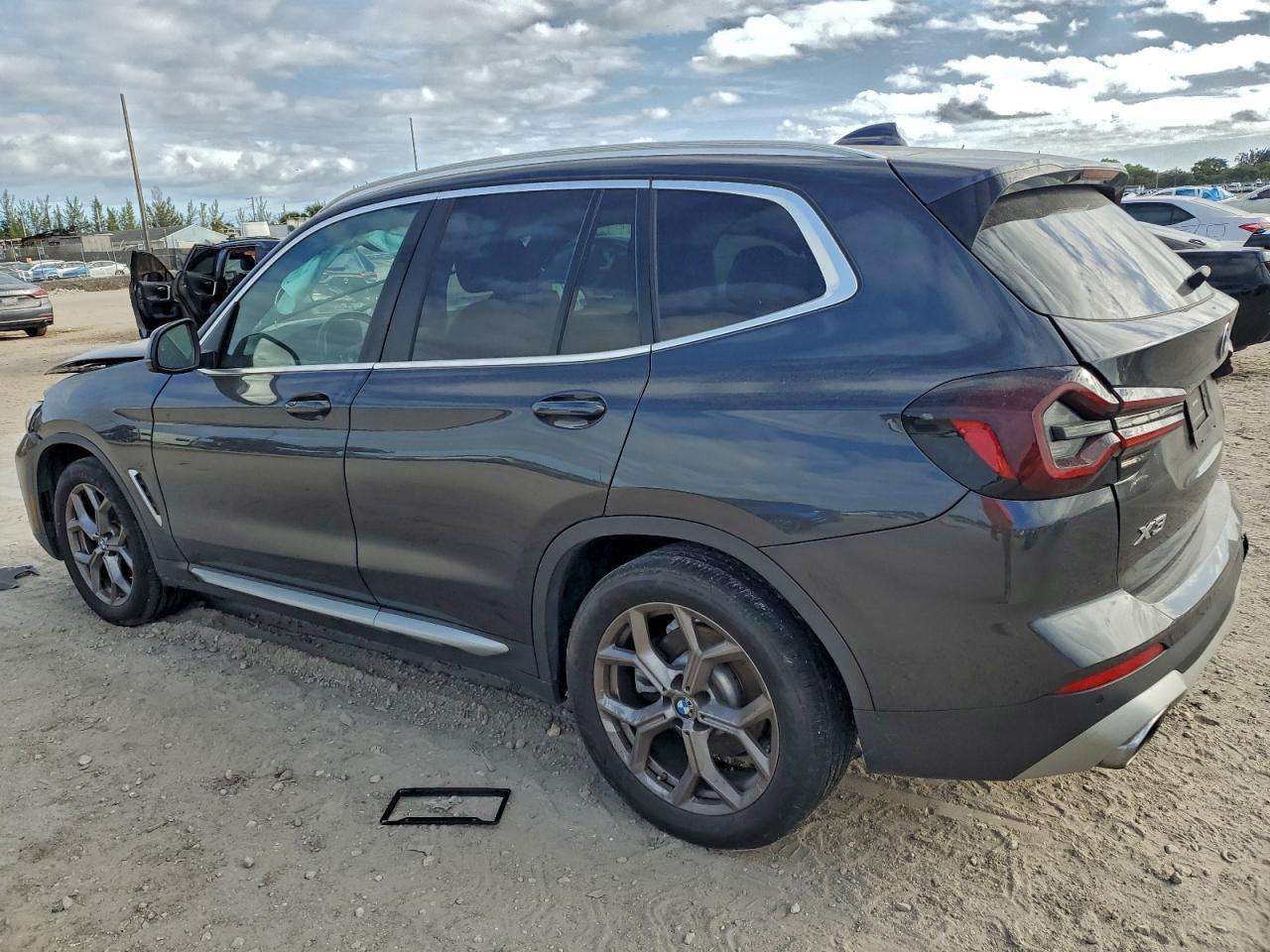 2022 BMW X3