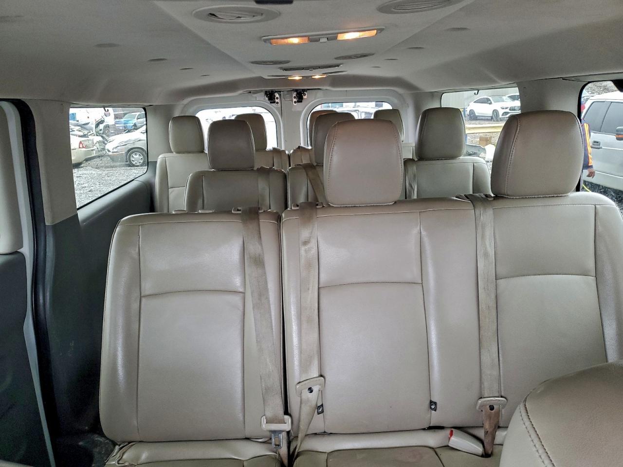 2016 NISSAN NV3500