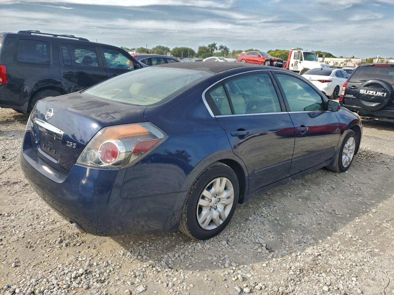 2012 NISSAN ALTIMA