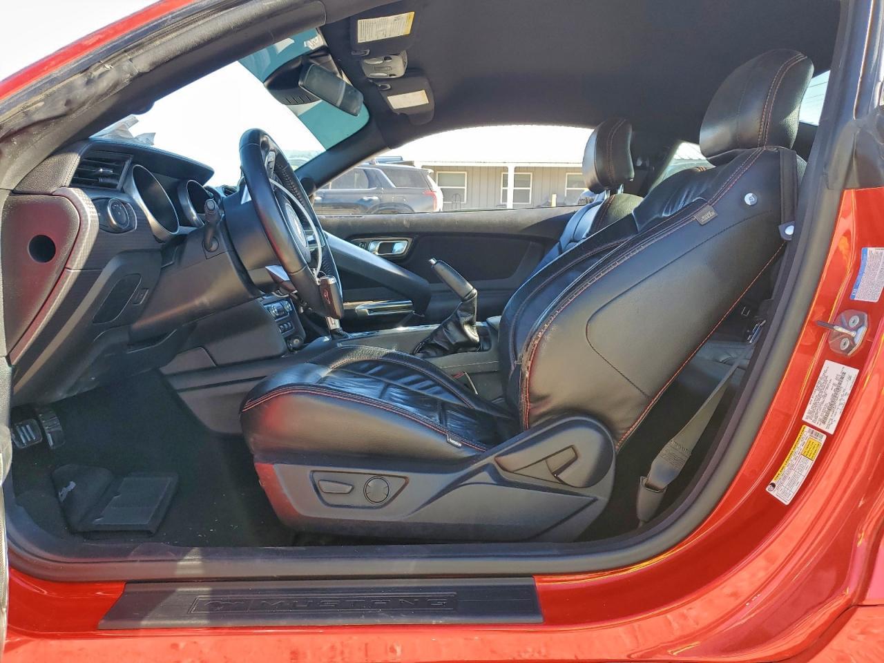 2021 FORD MUSTANG