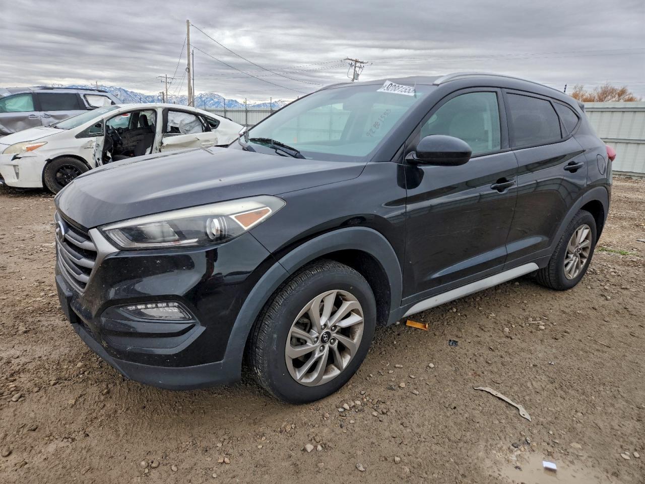 2017 HYUNDAI TUCSON