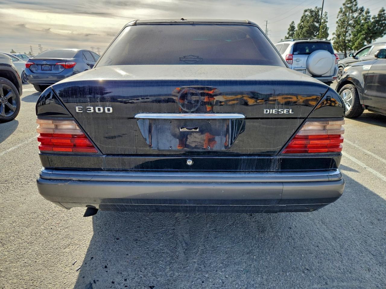 1995 MERCEDES-BENZ E-Class