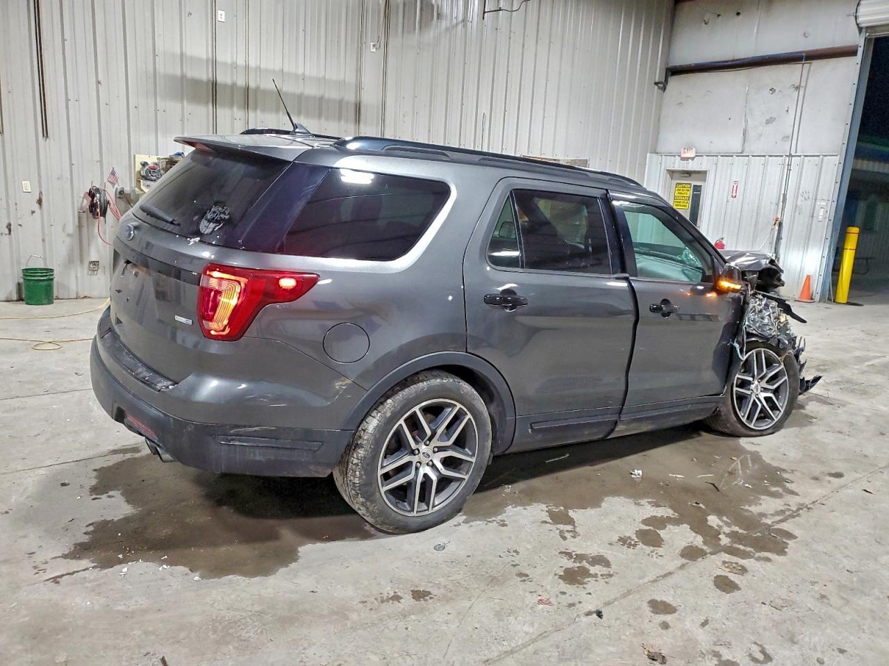 2018 FORD Explorer Sport Trac