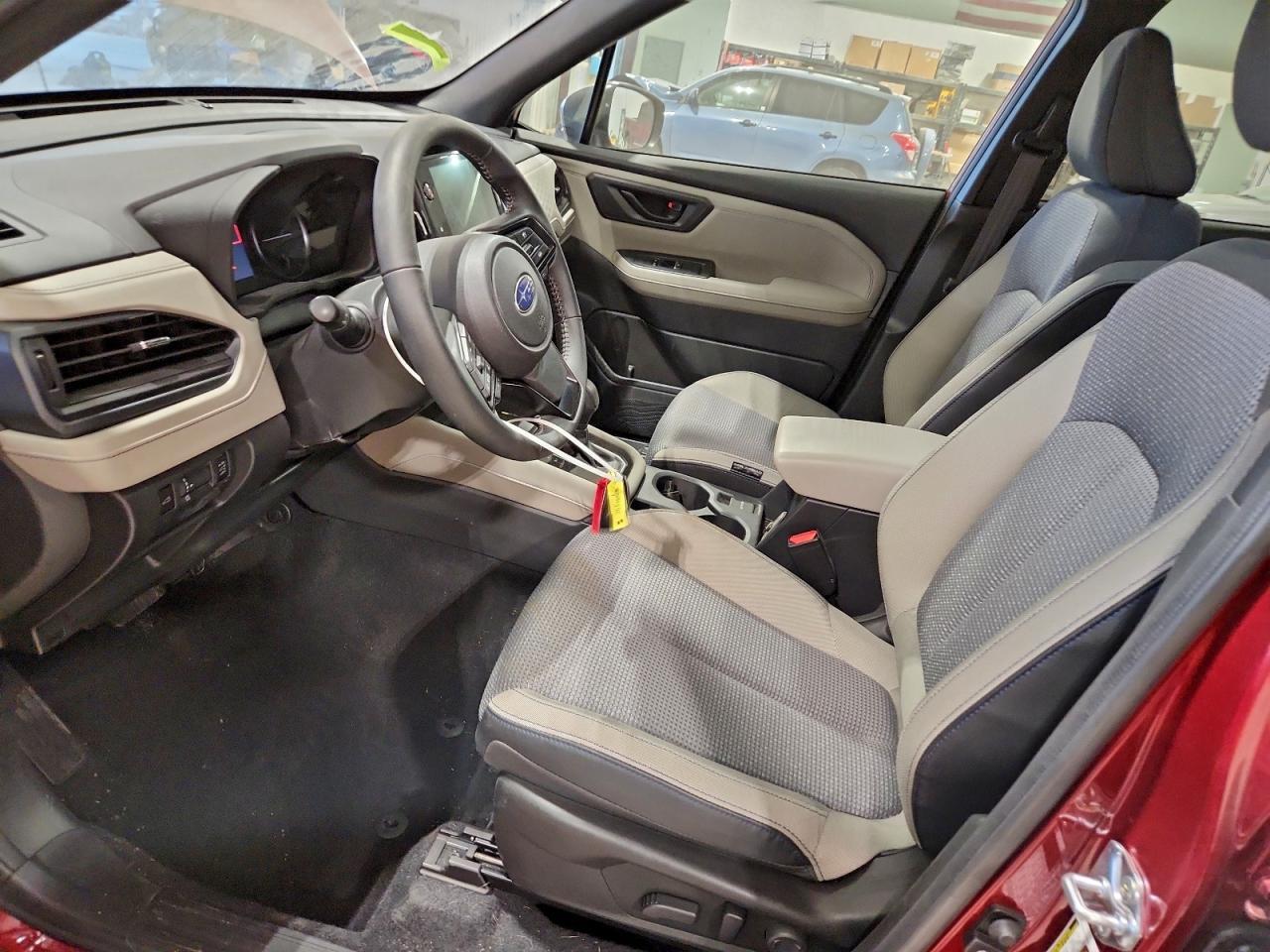 2025 SUBARU FORESTER