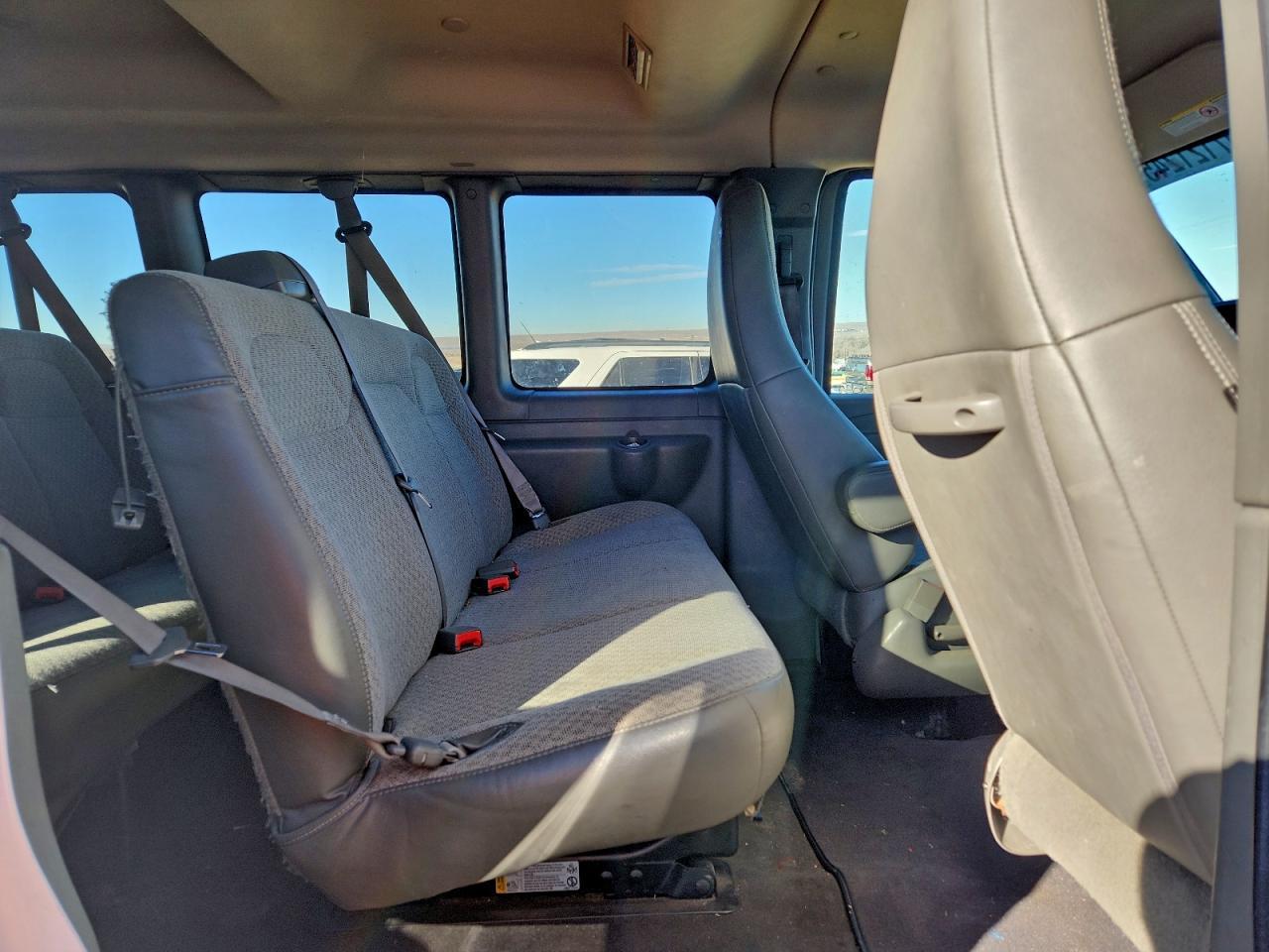 2019 CHEVROLET Express 3500