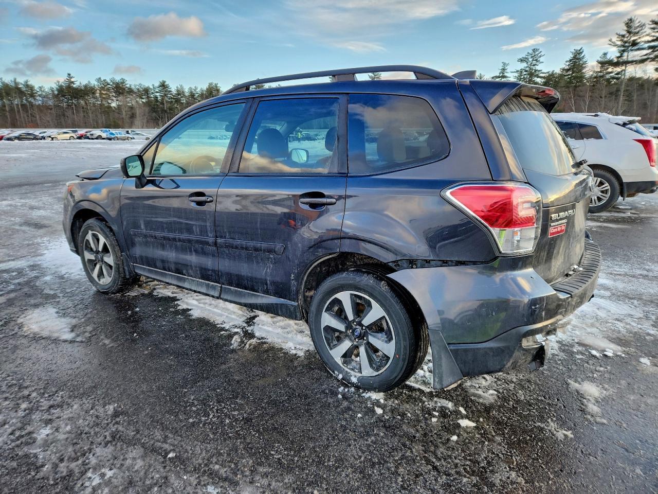 2017 SUBARU FORESTER