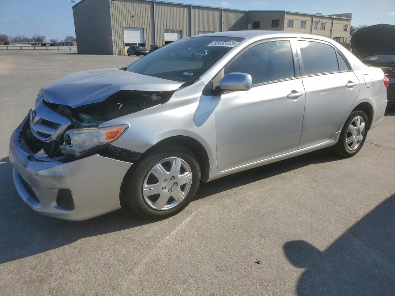 2011 TOYOTA COROLLA