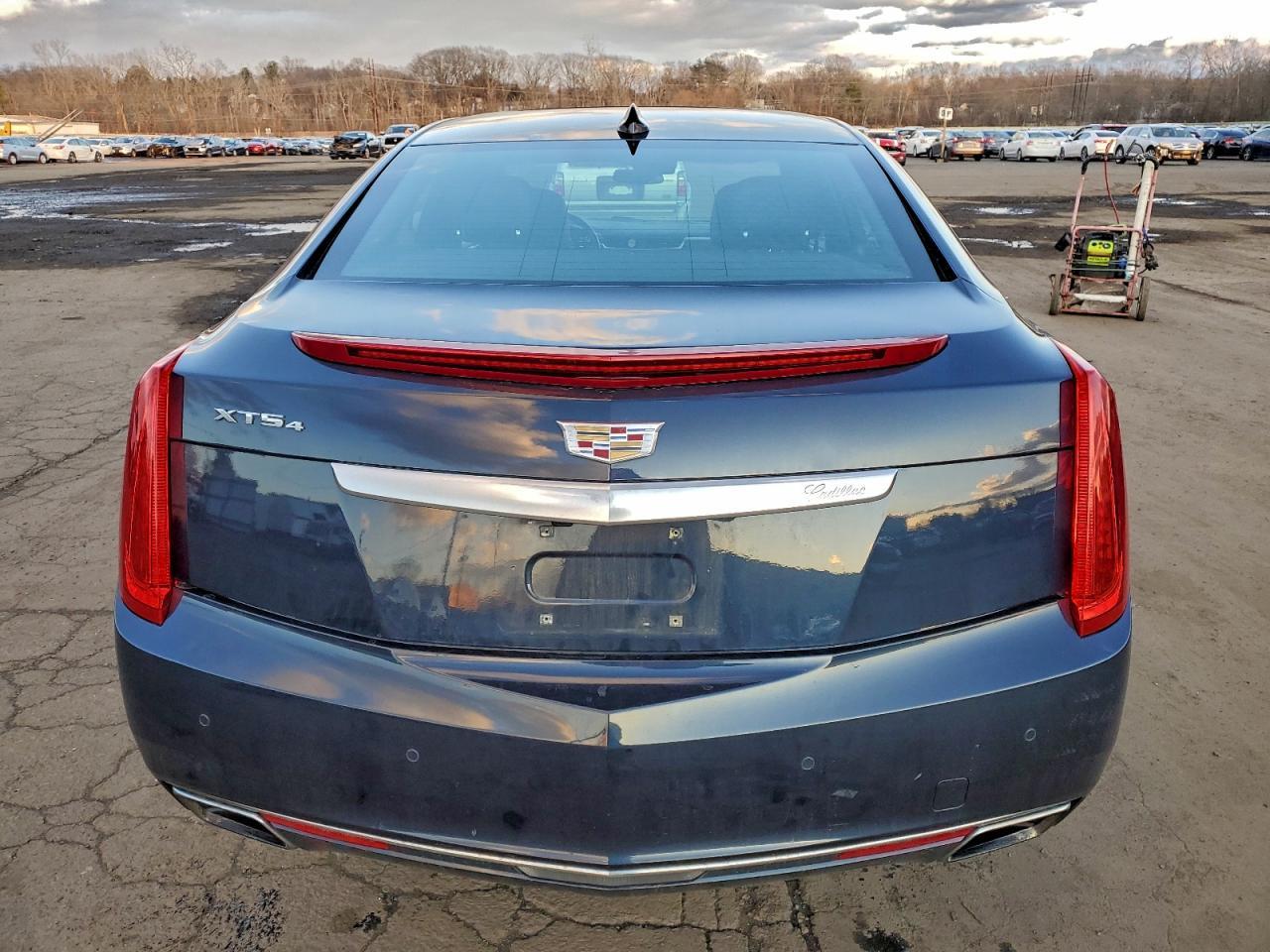 2016 CADILLAC XTS