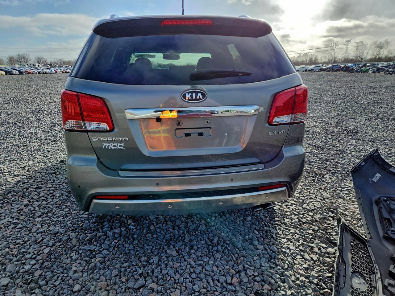 2013 KIA SORENTO