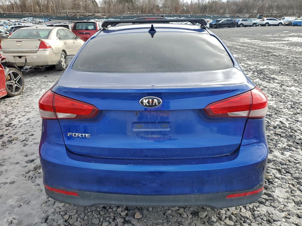 2017 KIA FORTE