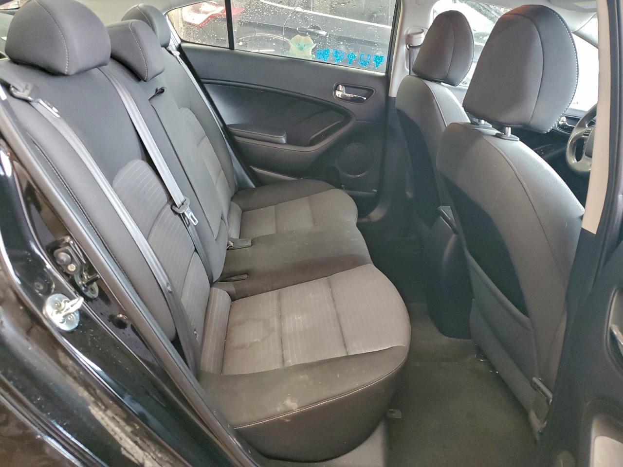 2016 KIA FORTE