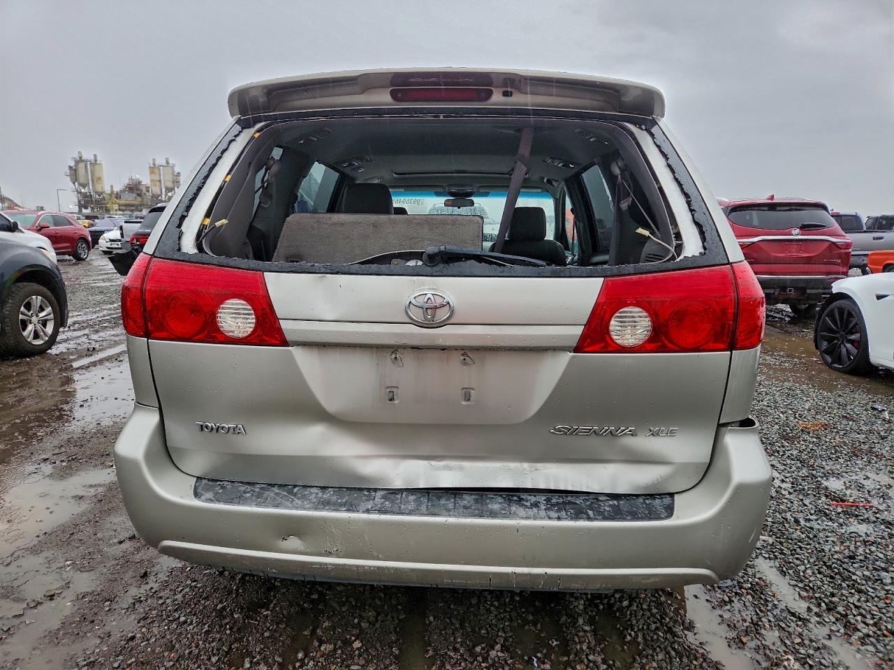 2007 TOYOTA SIENNA