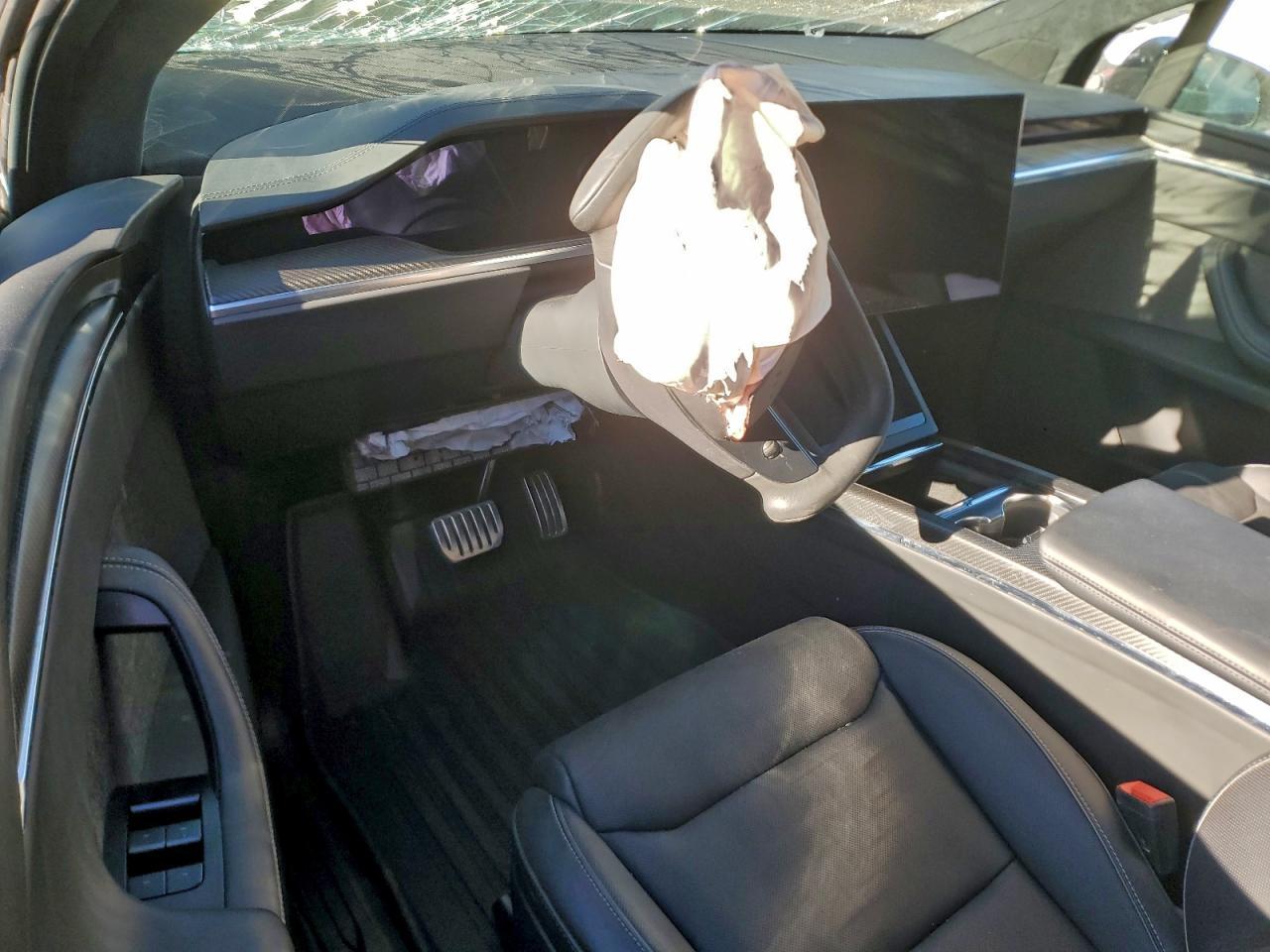 2024 TESLA MODEL X