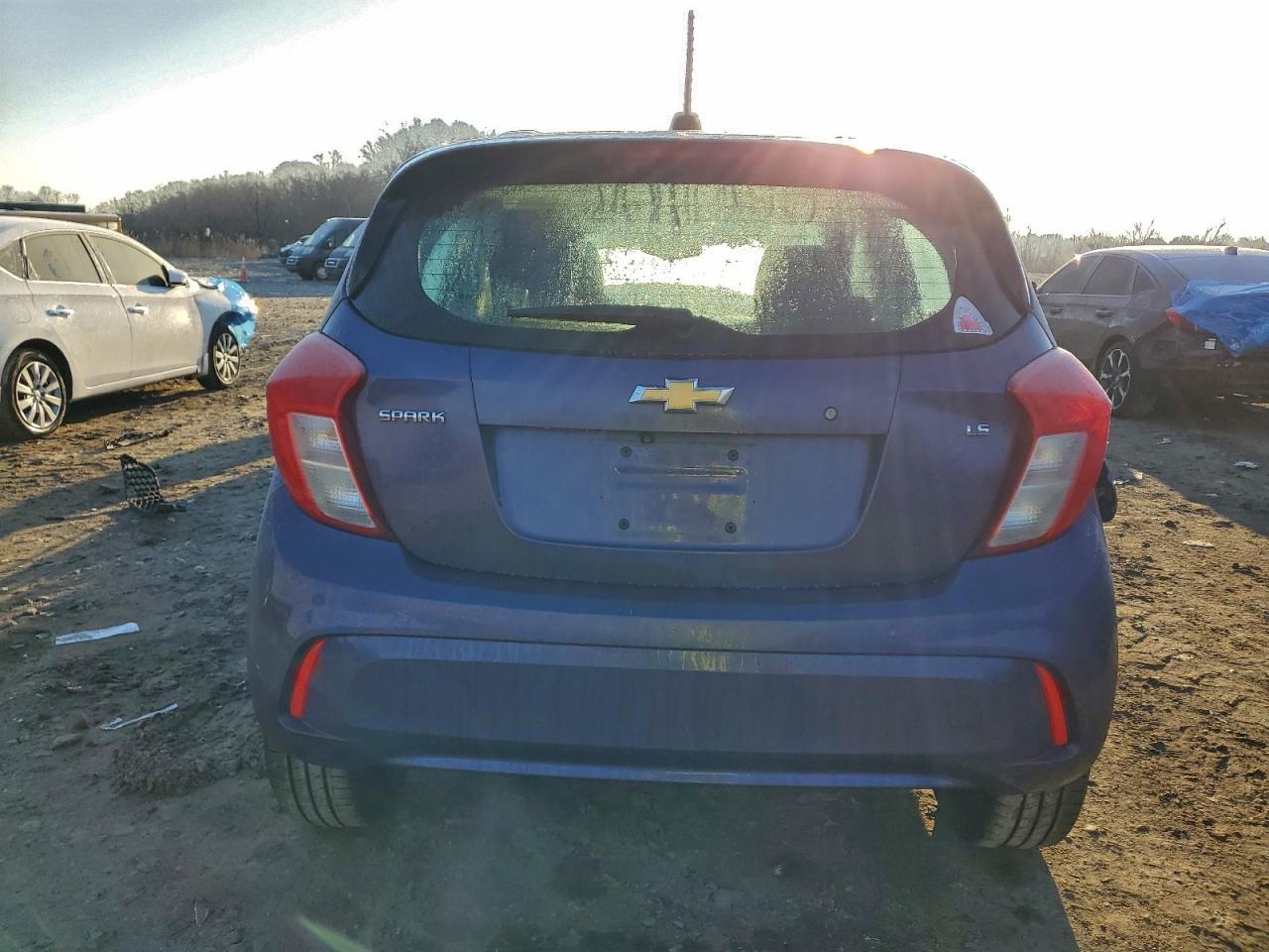 2016 CHEVROLET Spark