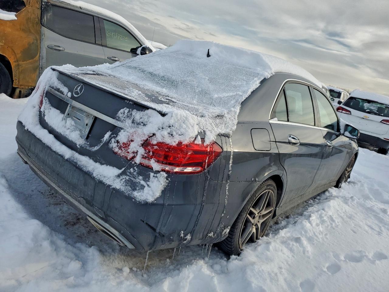 2015 MERCEDES-BENZ E-Class