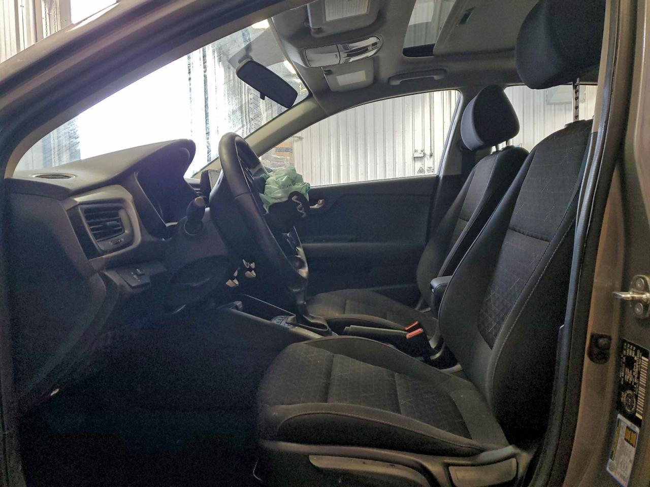 2023 KIA RIO