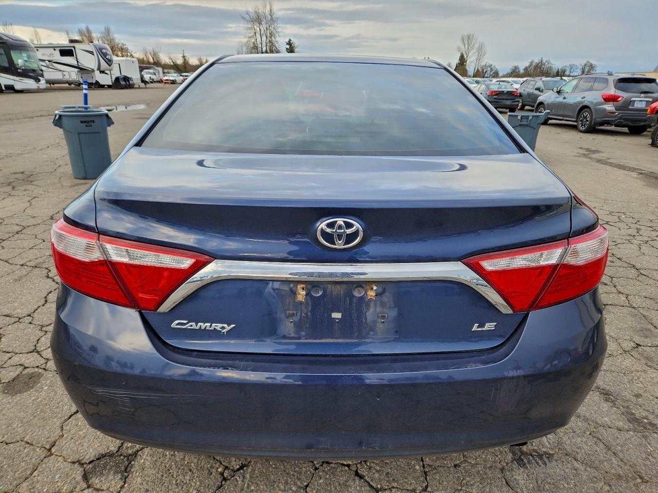 2015 TOYOTA CAMRY
