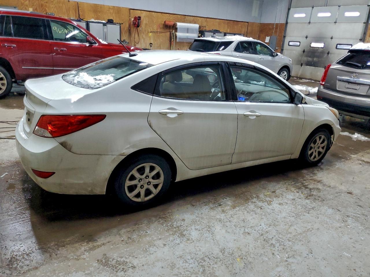2013 HYUNDAI ACCENT