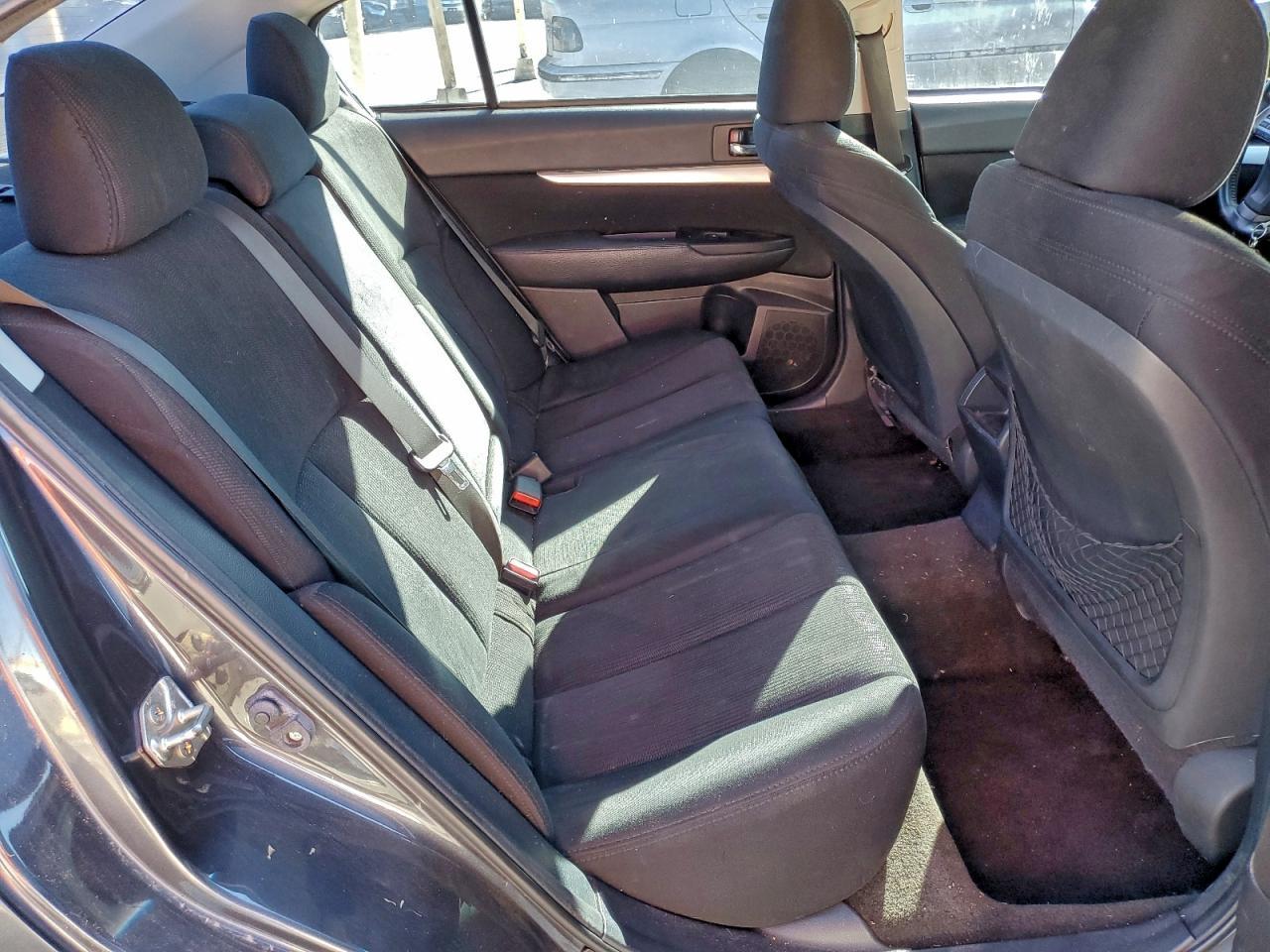 2013 SUBARU Legacy