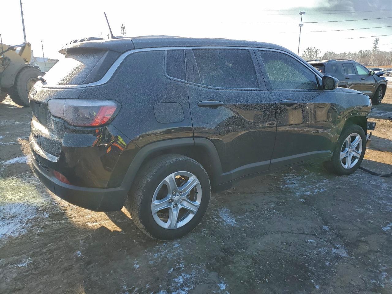 2023 JEEP Compass