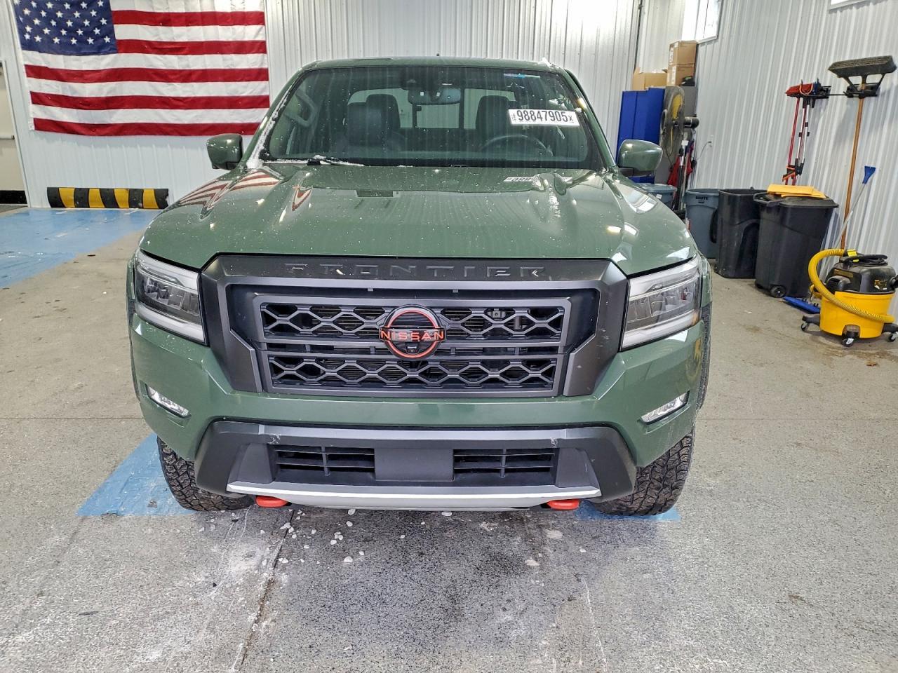 2022 NISSAN Frontier