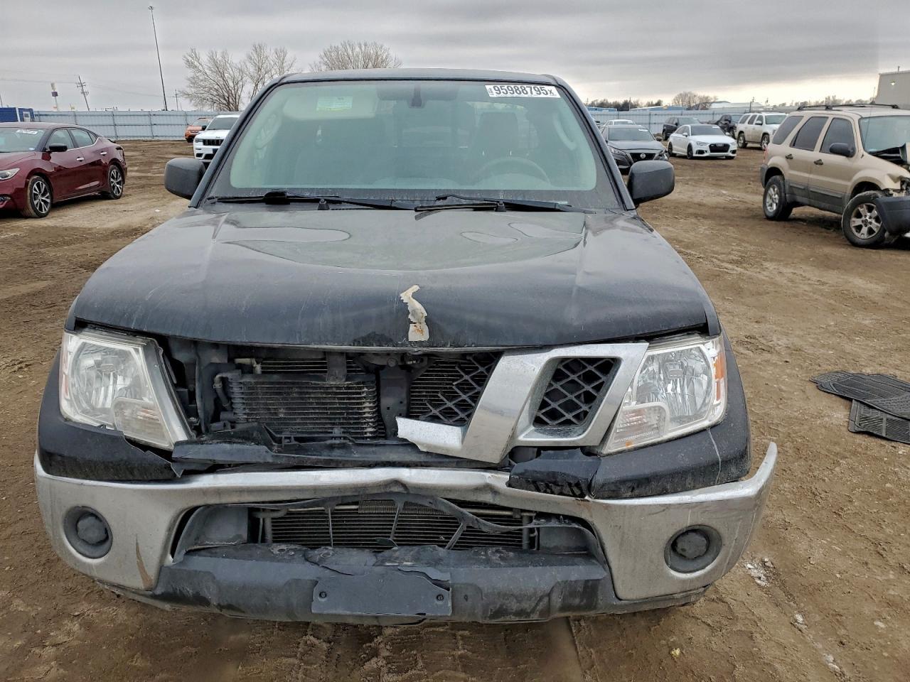 2011 NISSAN Frontier