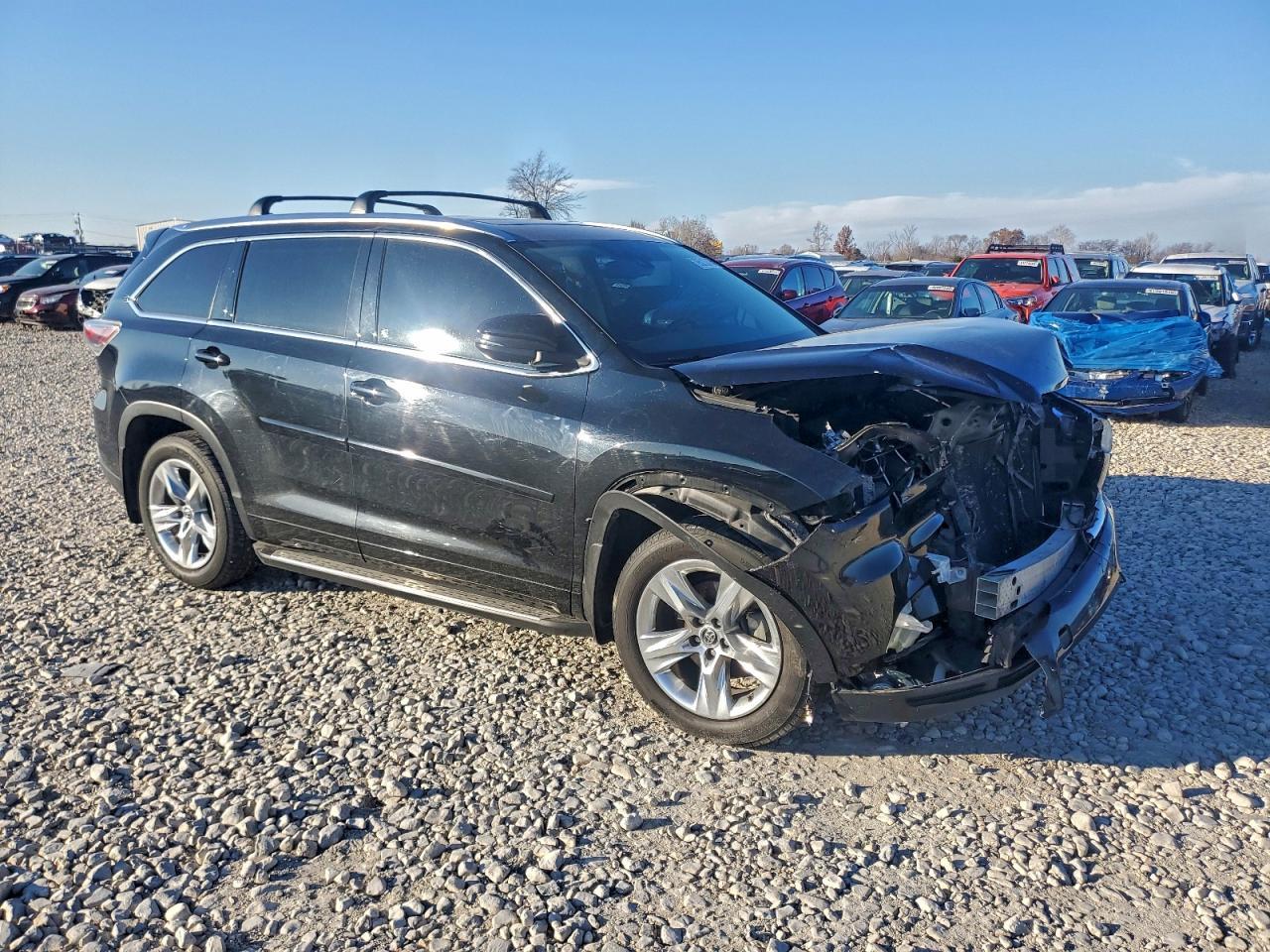 2016 TOYOTA HIGHLANDER