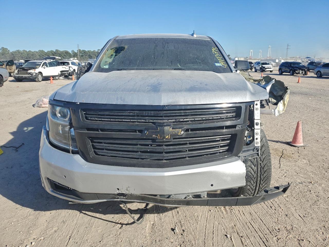 2018 CHEVROLET Suburban
