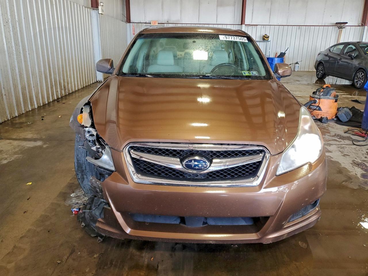 2012 SUBARU Legacy