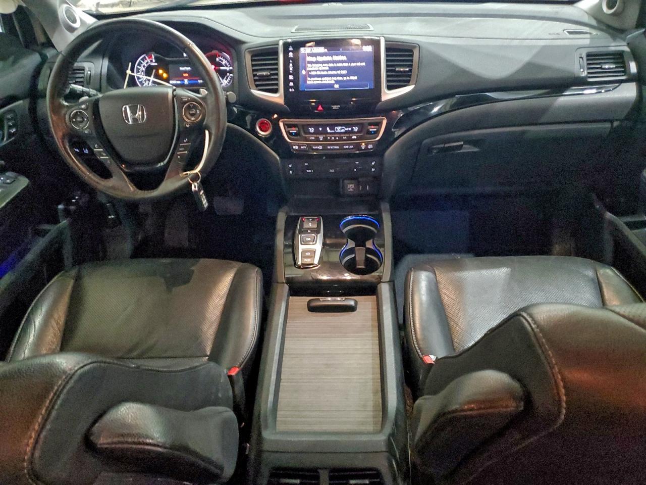 2017 HONDA PILOT