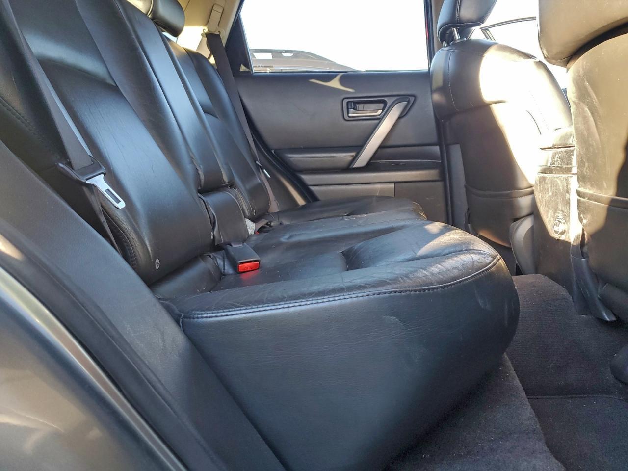 2004 INFINITI FX35