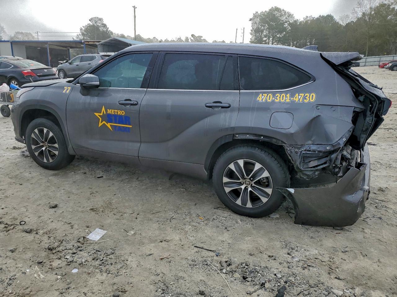 2021 TOYOTA HIGHLANDER
