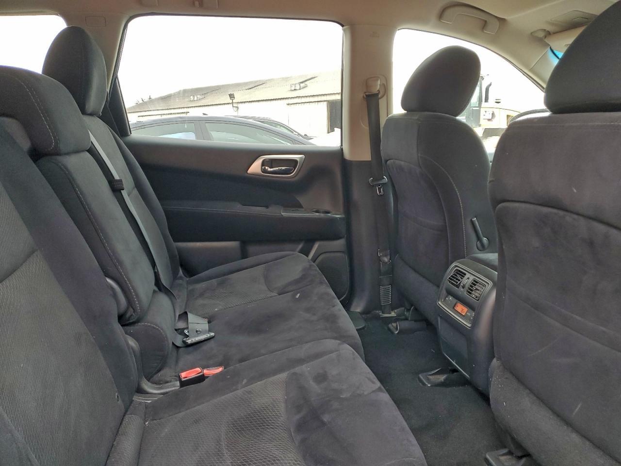 2015 NISSAN PATHFINDER