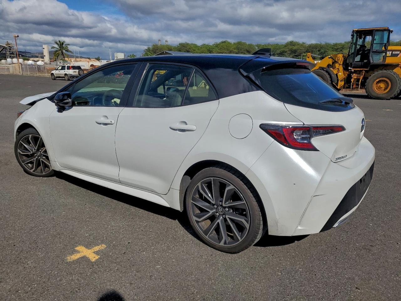 2021 TOYOTA COROLLA
