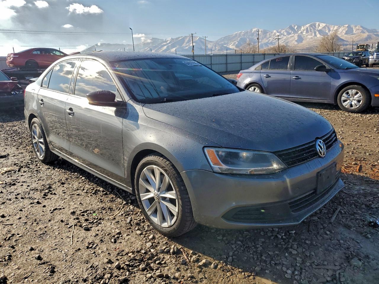 2012 VOLKSWAGEN JETTA