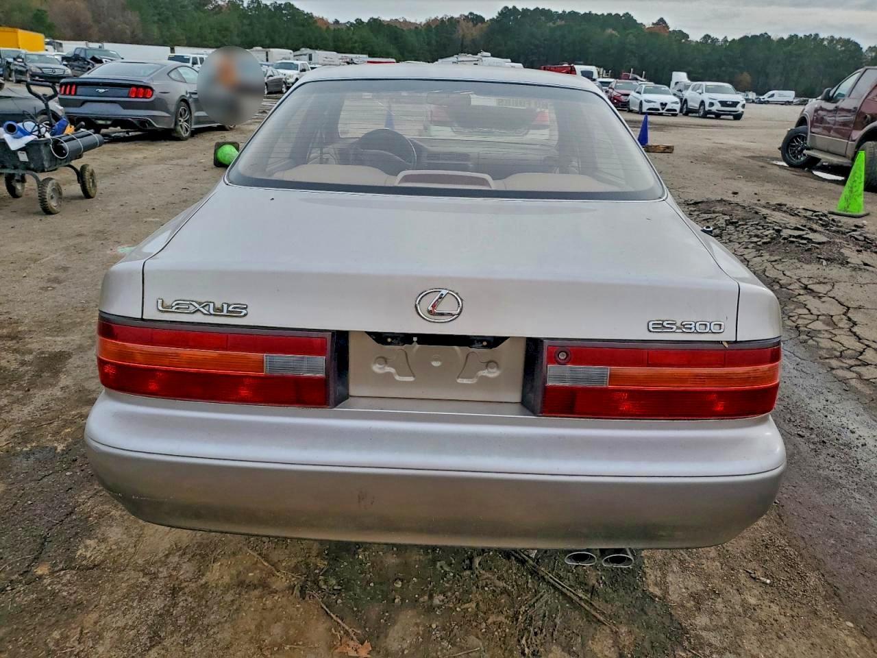 1995 LEXUS Es 300
