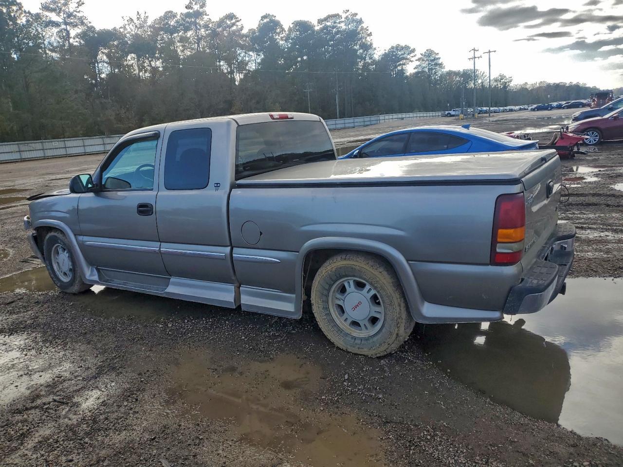 1999 GMC Sierra