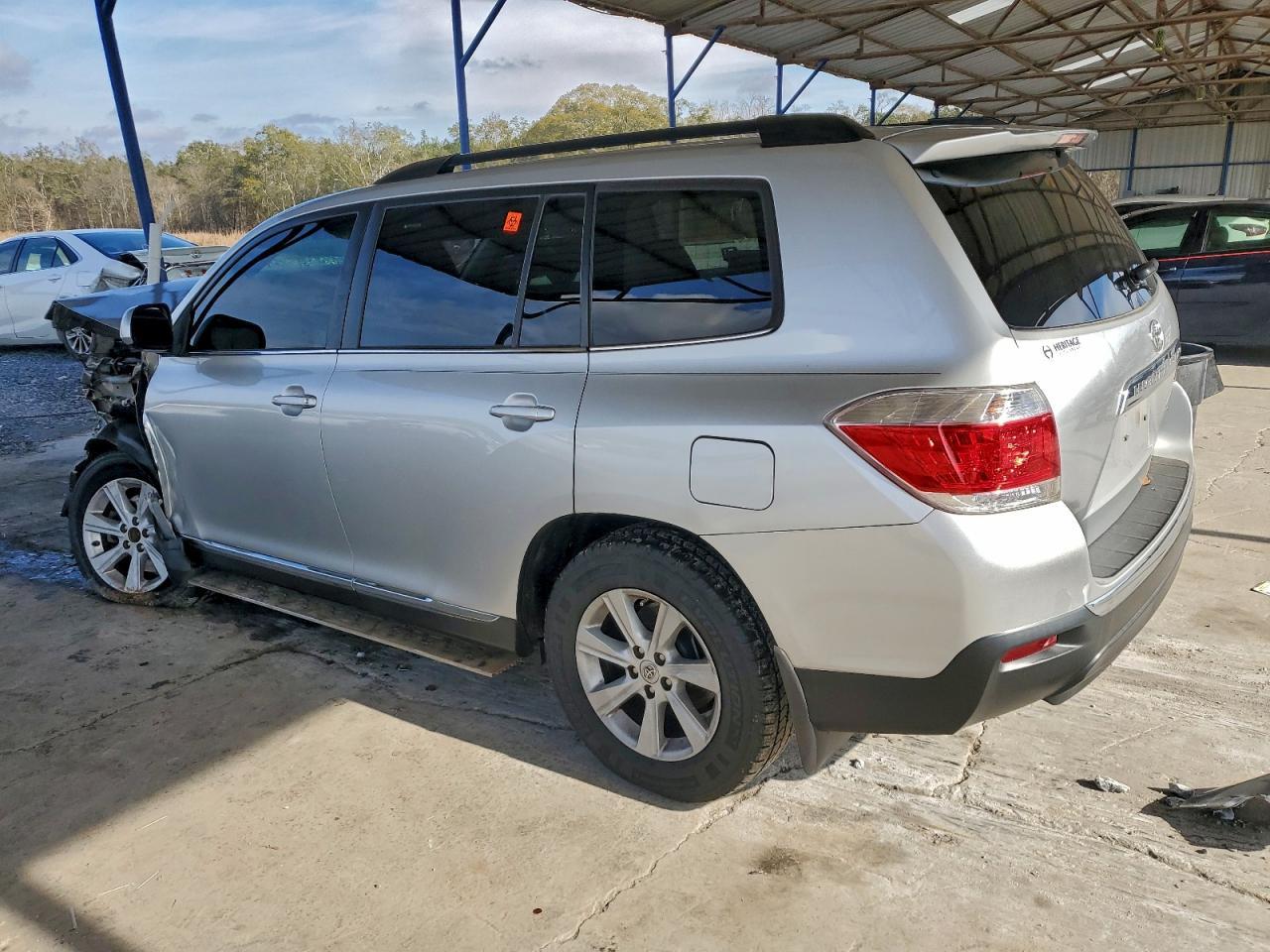 2013 TOYOTA HIGHLANDER