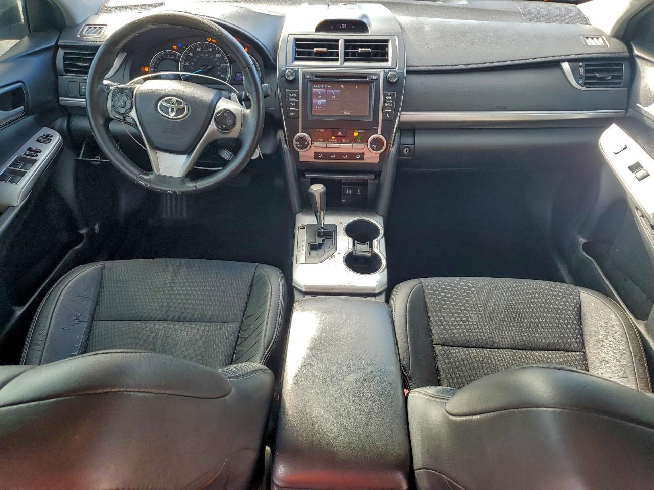 2014 TOYOTA CAMRY