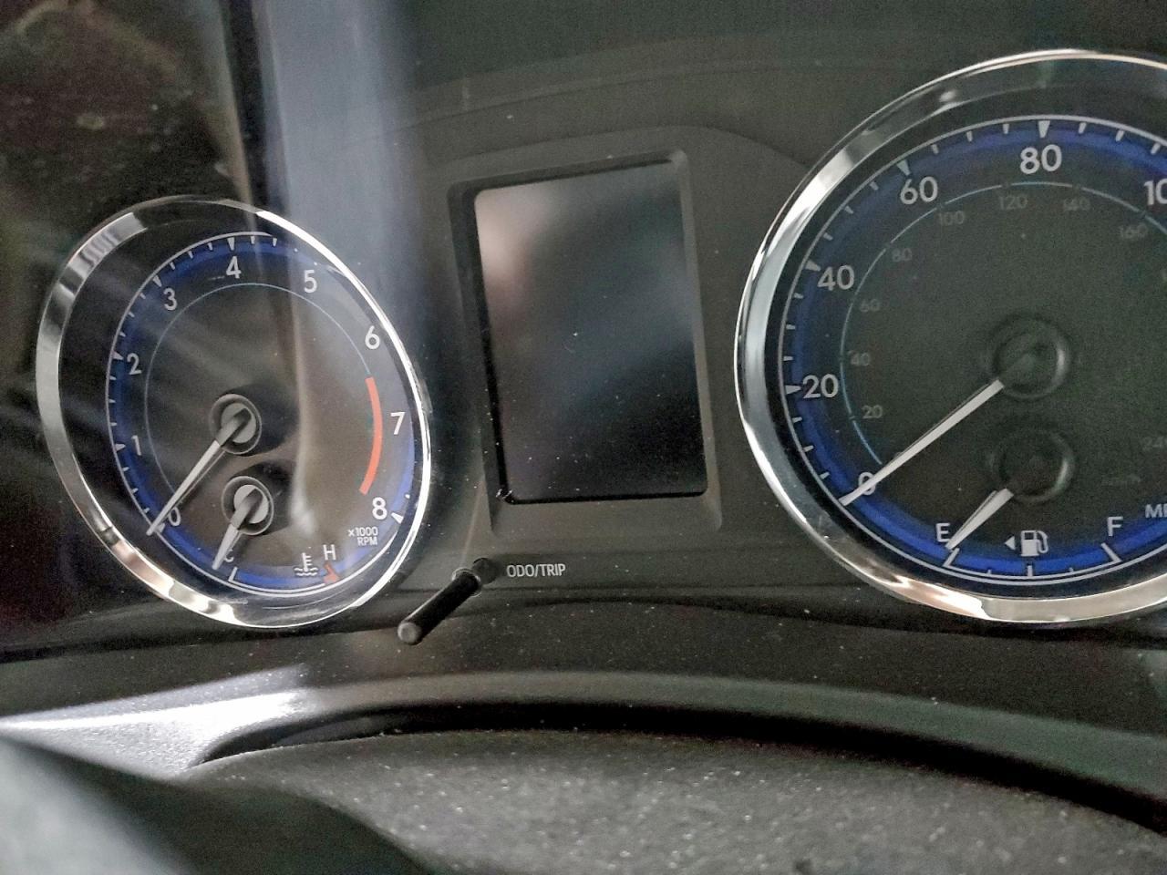 2017 TOYOTA COROLLA