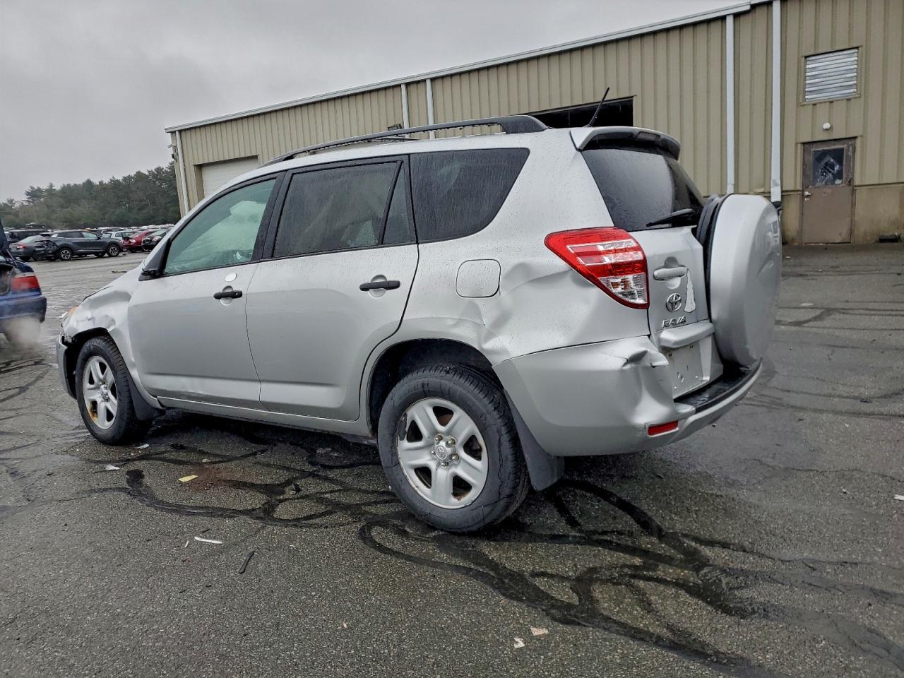 2011 TOYOTA RAV4