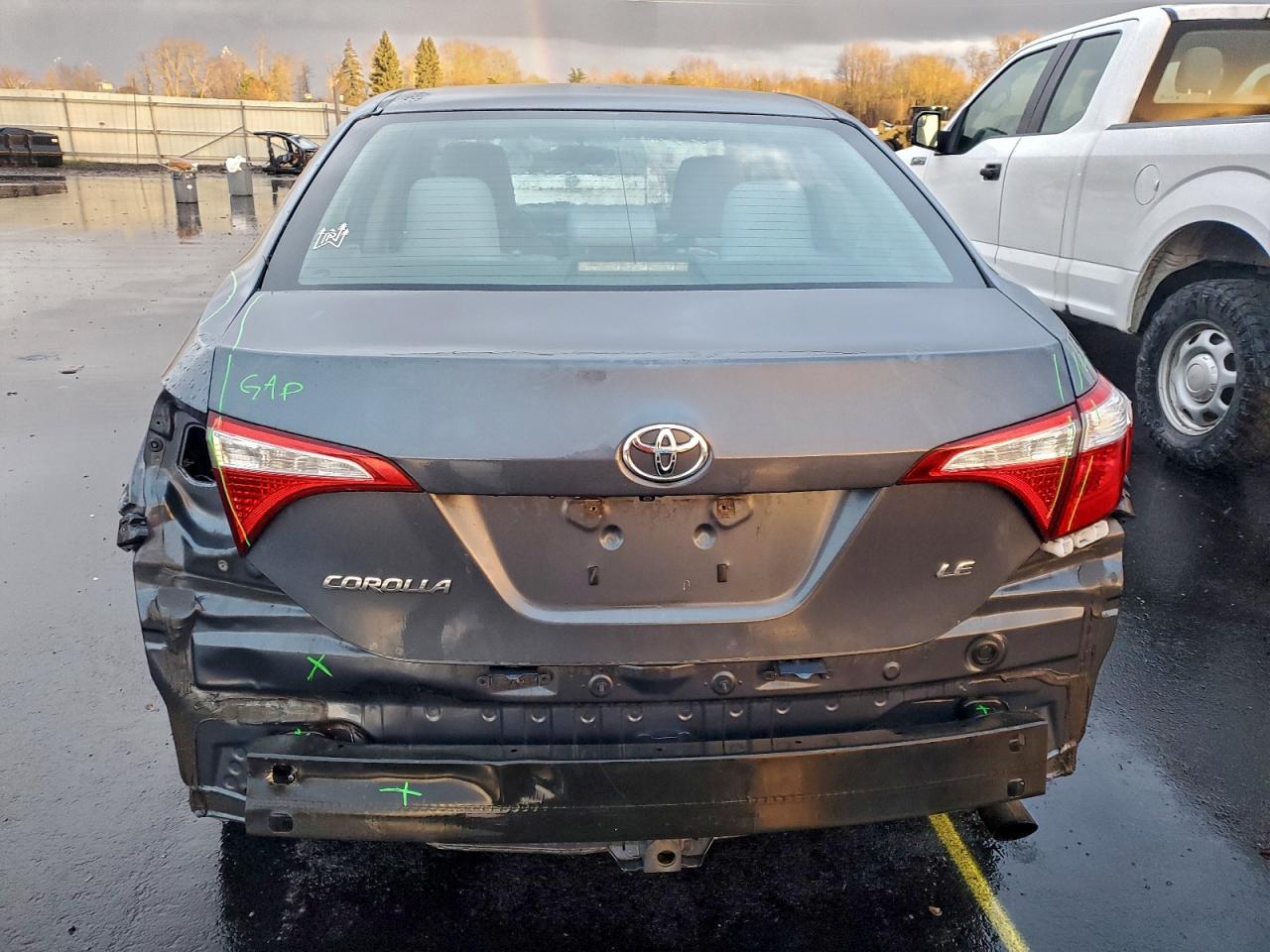 2015 TOYOTA COROLLA