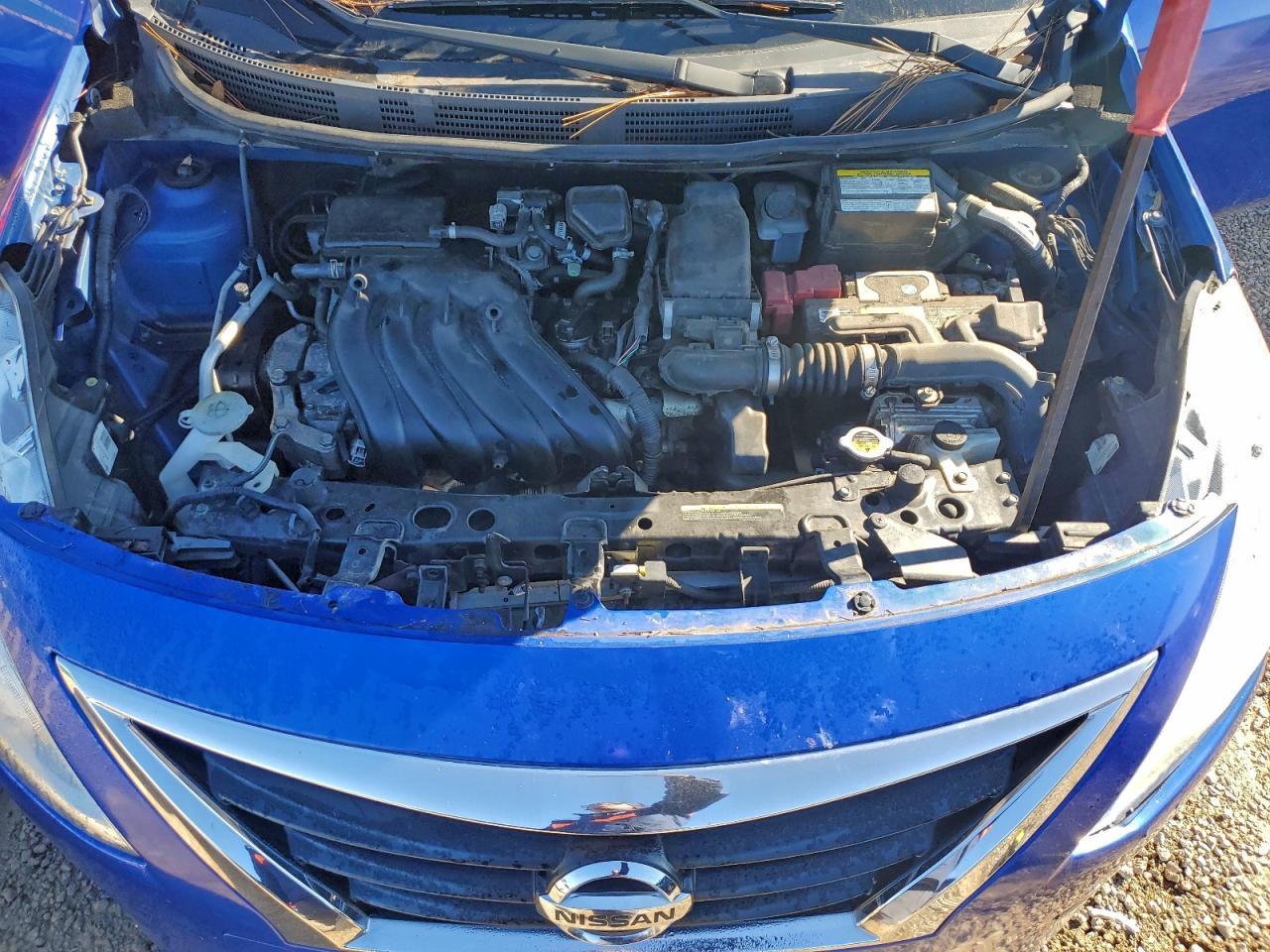 2016 NISSAN VERSA