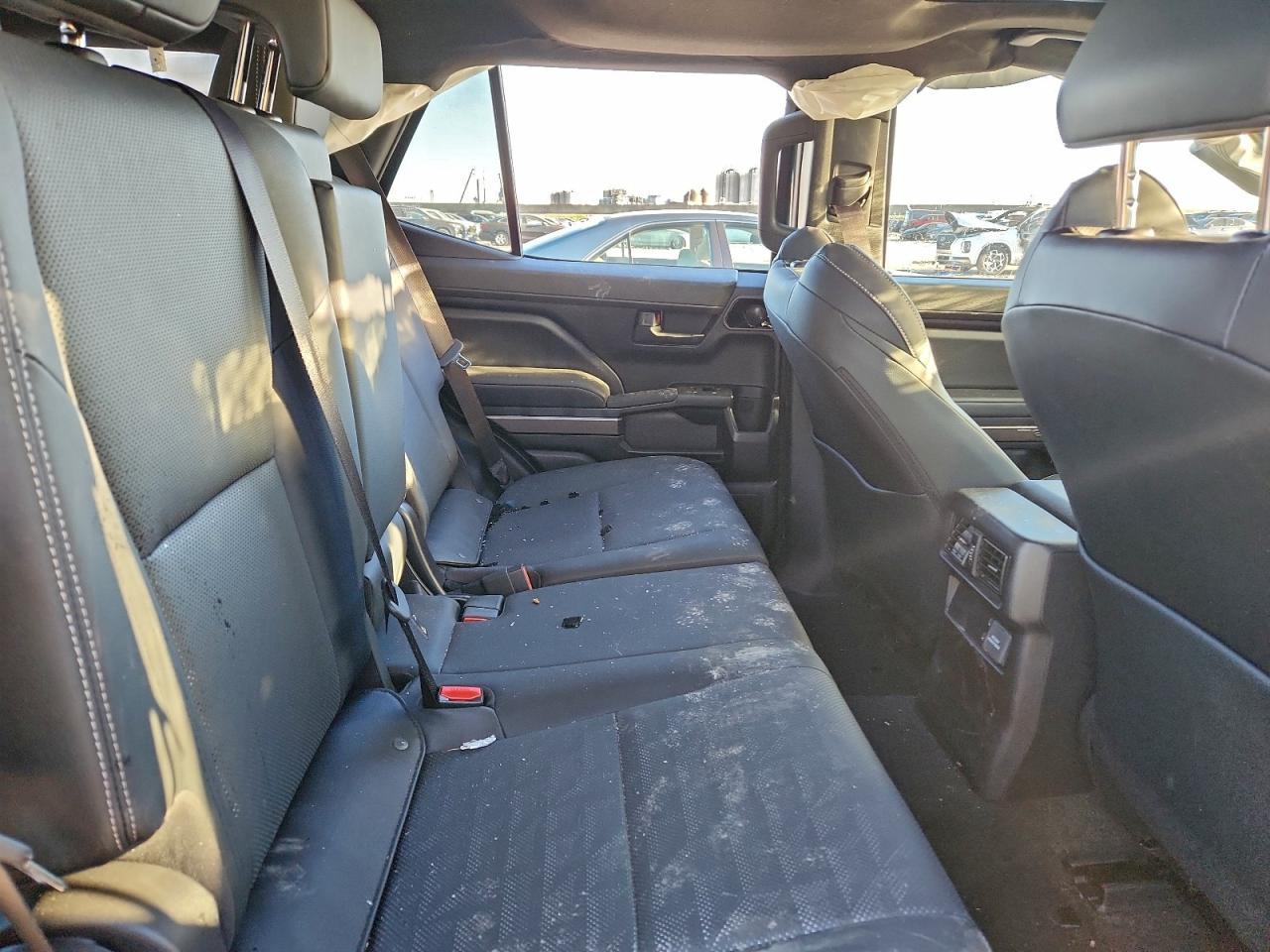 2025 TOYOTA 4Runner